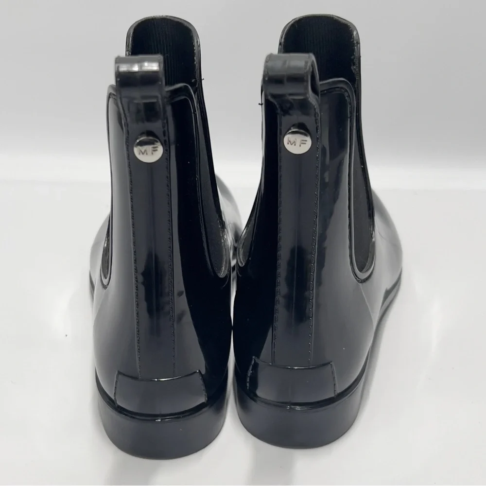 MARC FISHER Rainy to Rain  Pull on boot Women’s Size 7